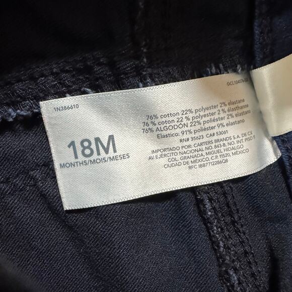 OshKosh/Carter’s 2-Piece 18M Girl Outfit – Eyelet Top & Jeggings - Picture 5 of 5